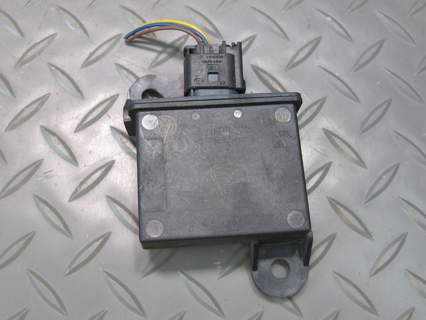 2011-2014 Porsche Cayenne 958 TPMS Tire Pressure Sensor Module Unit Set