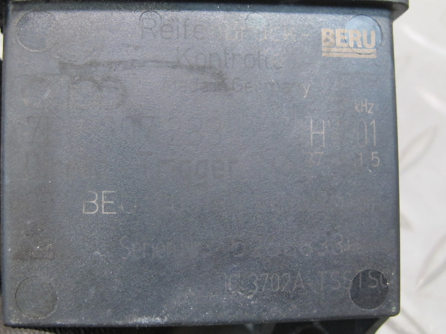 2011-2014 Porsche Cayenne 958 TPMS Tire Pressure Sensor Module Unit Set