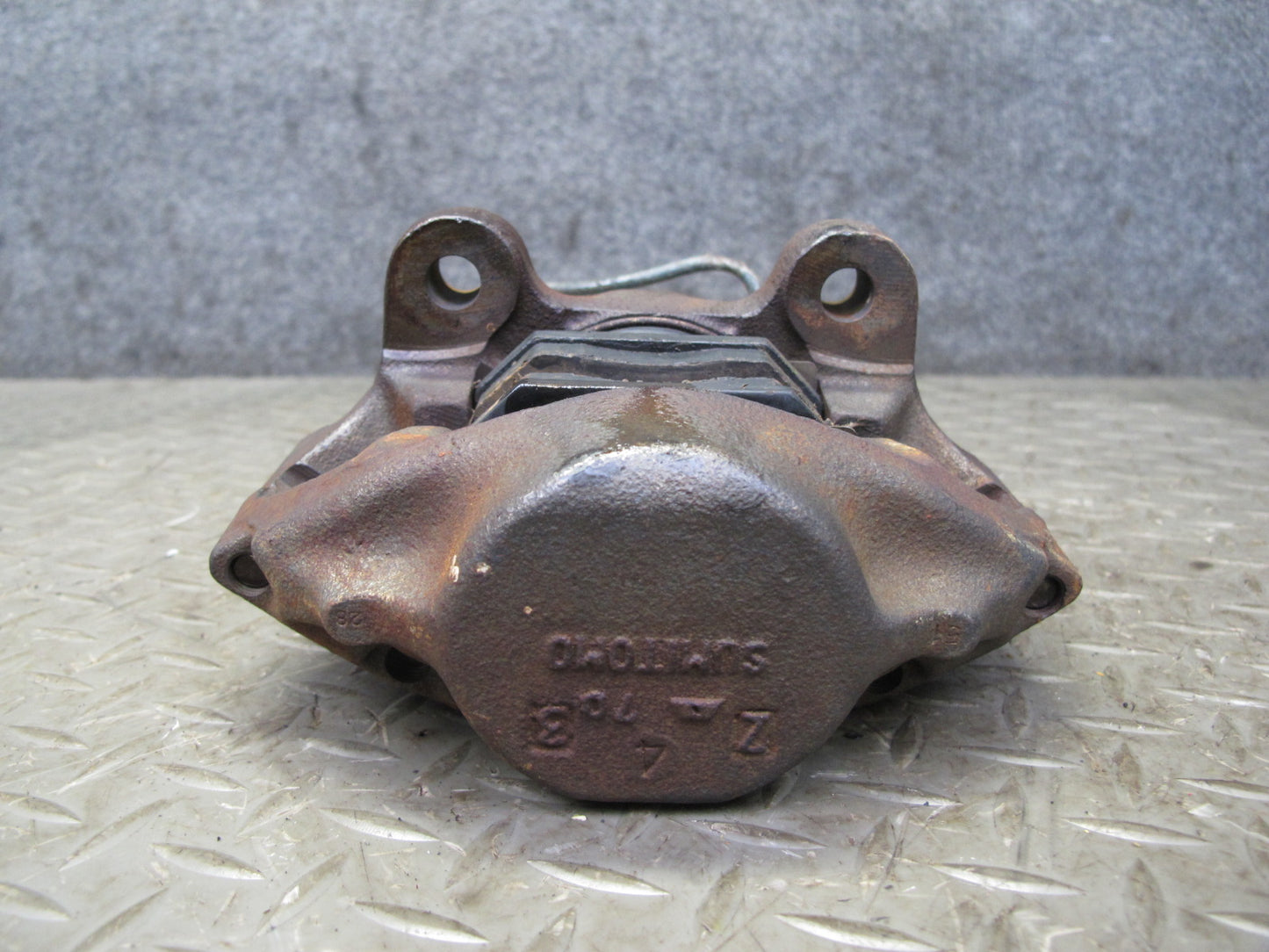 75-78 Datsun S30 280Z Set of 2 Rear Left & Right Sumitomo Brake Caliper OEM