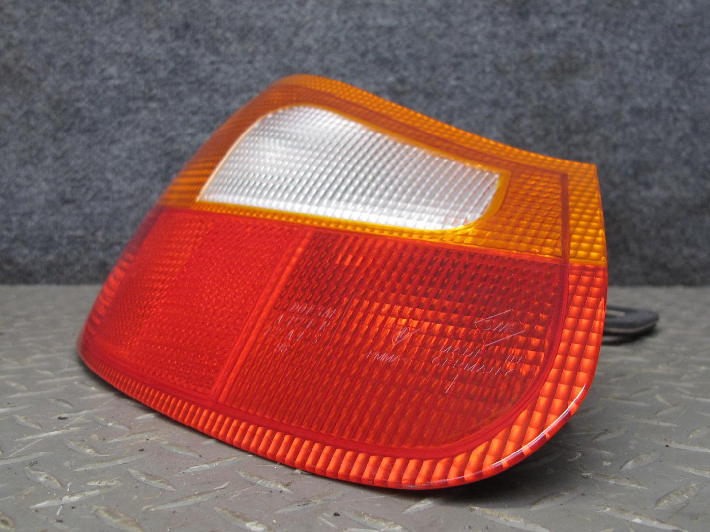 1997-2002 Porsche Boxster 986 Rear Left & Right Side Tail Light Lamp Set of 2