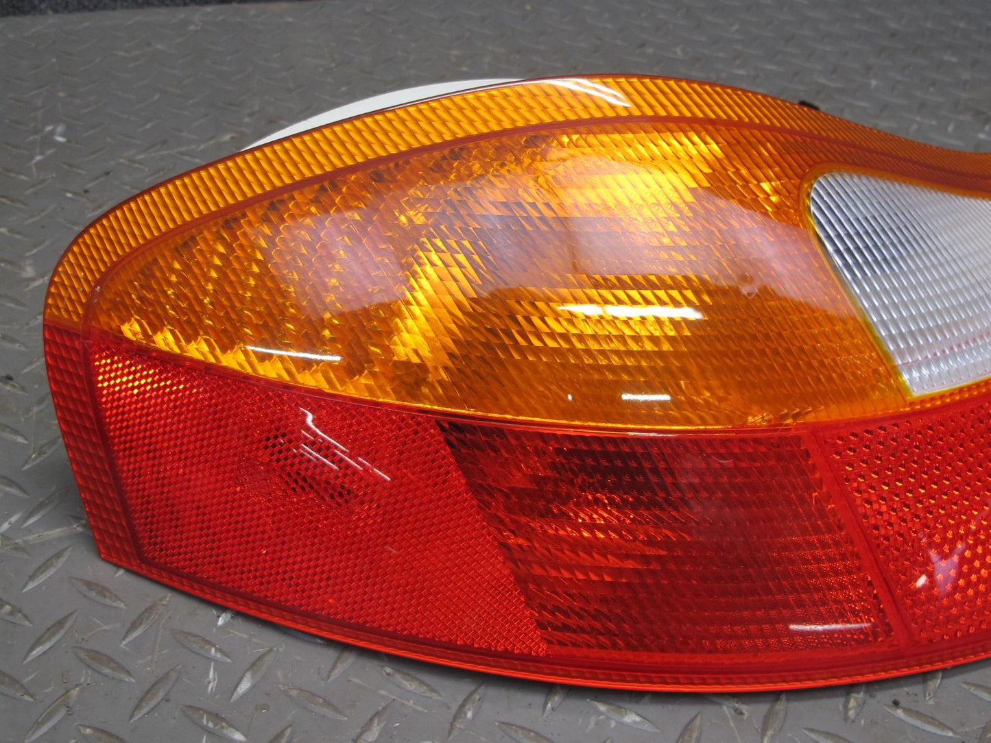 1997-2002 Porsche Boxster 986 Rear Left & Right Side Tail Light Lamp Set of 2