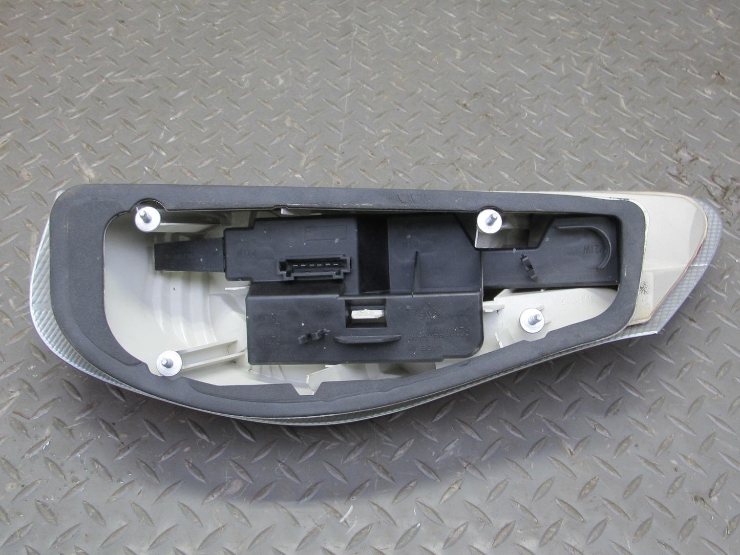 1997-2002 Porsche Boxster 986 Rear Left & Right Side Tail Light Lamp Set of 2