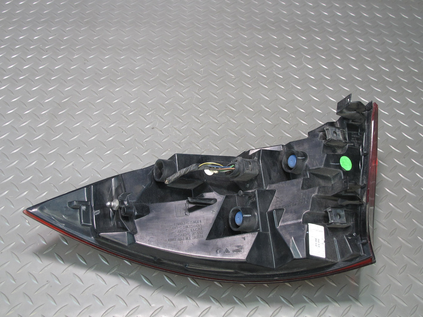 2011-2014 Porsche Cayenne 958 Rear Left Drvier Side Outer Tail Light Lamp