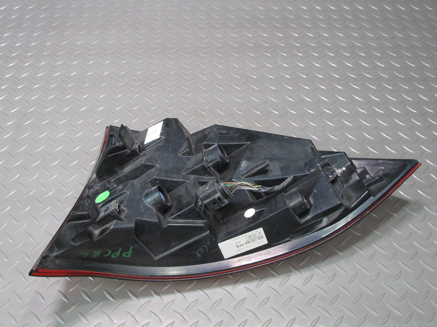 2011-2014 Porsche Cayenne 958 Rear Left Drvier Side Outer Tail Light Lamp