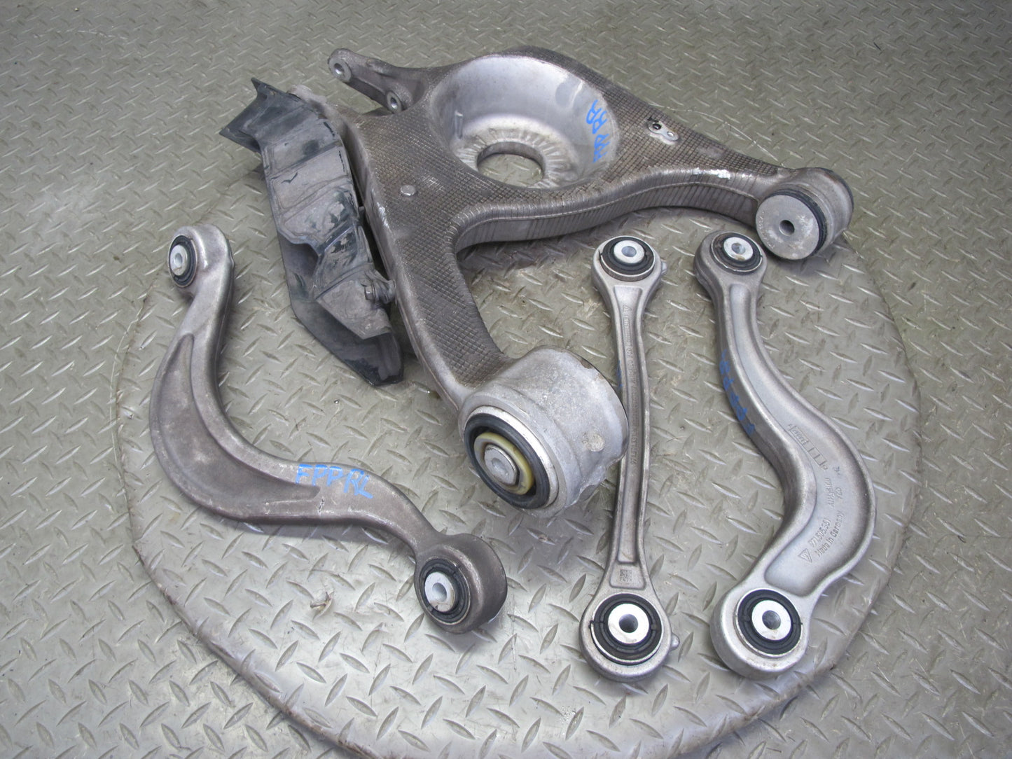 17-23 Porsche Panamera 971 AWD Rear Right Upper & Lower Control Arm Set of 4