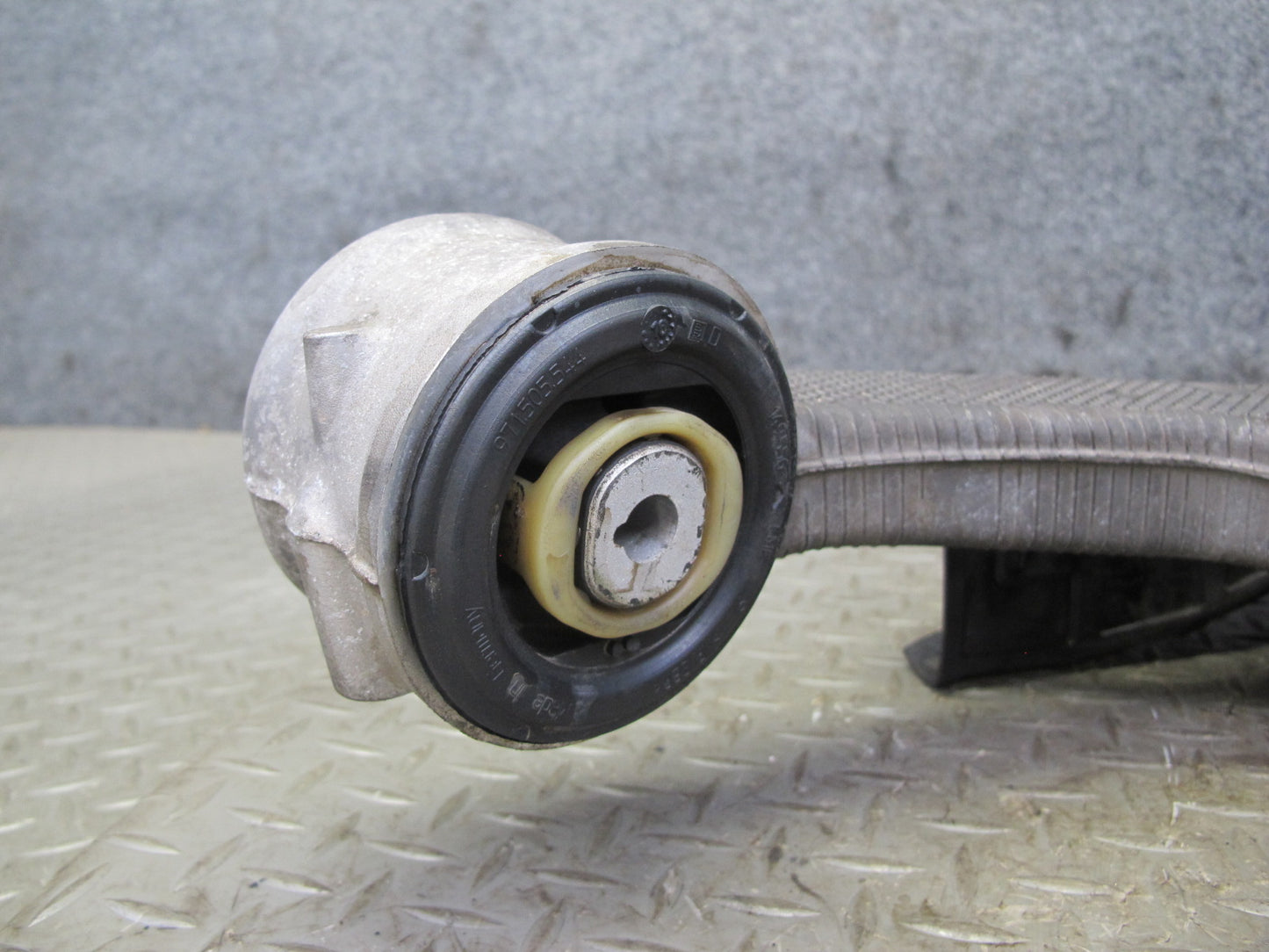 17-23 Porsche Panamera 971 AWD Rear Right Upper & Lower Control Arm Set of 4