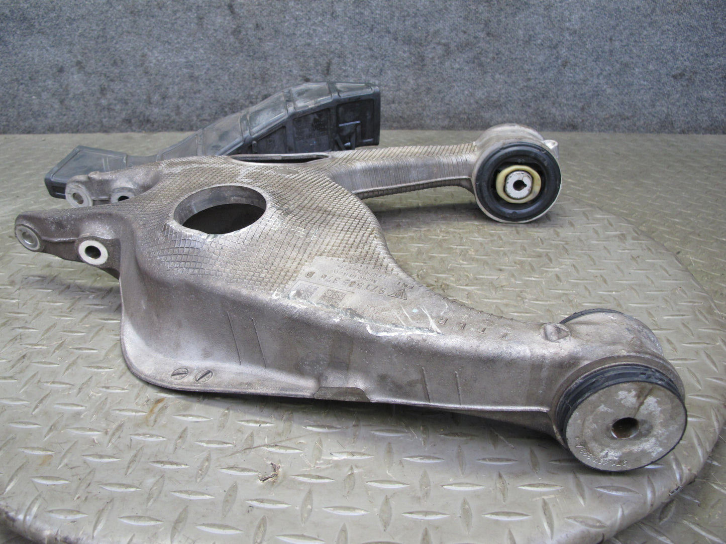 17-23 Porsche Panamera 971 AWD Rear Right Upper & Lower Control Arm Set of 4