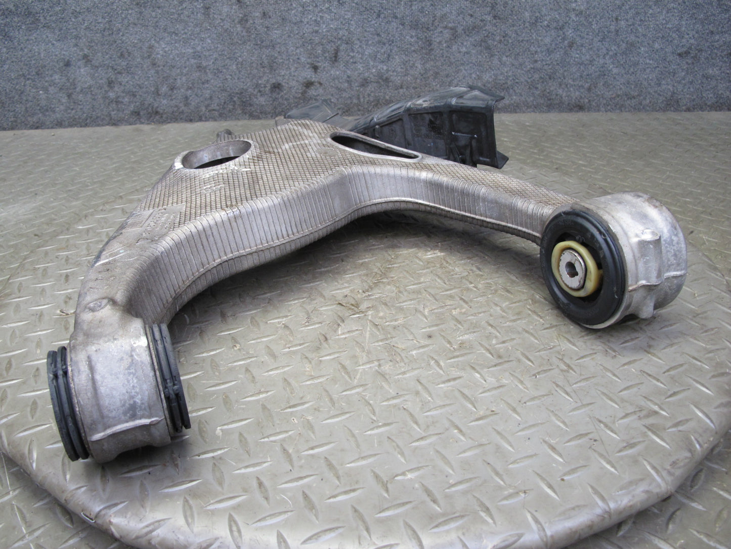 17-23 Porsche Panamera 971 AWD Rear Right Upper & Lower Control Arm Set of 4