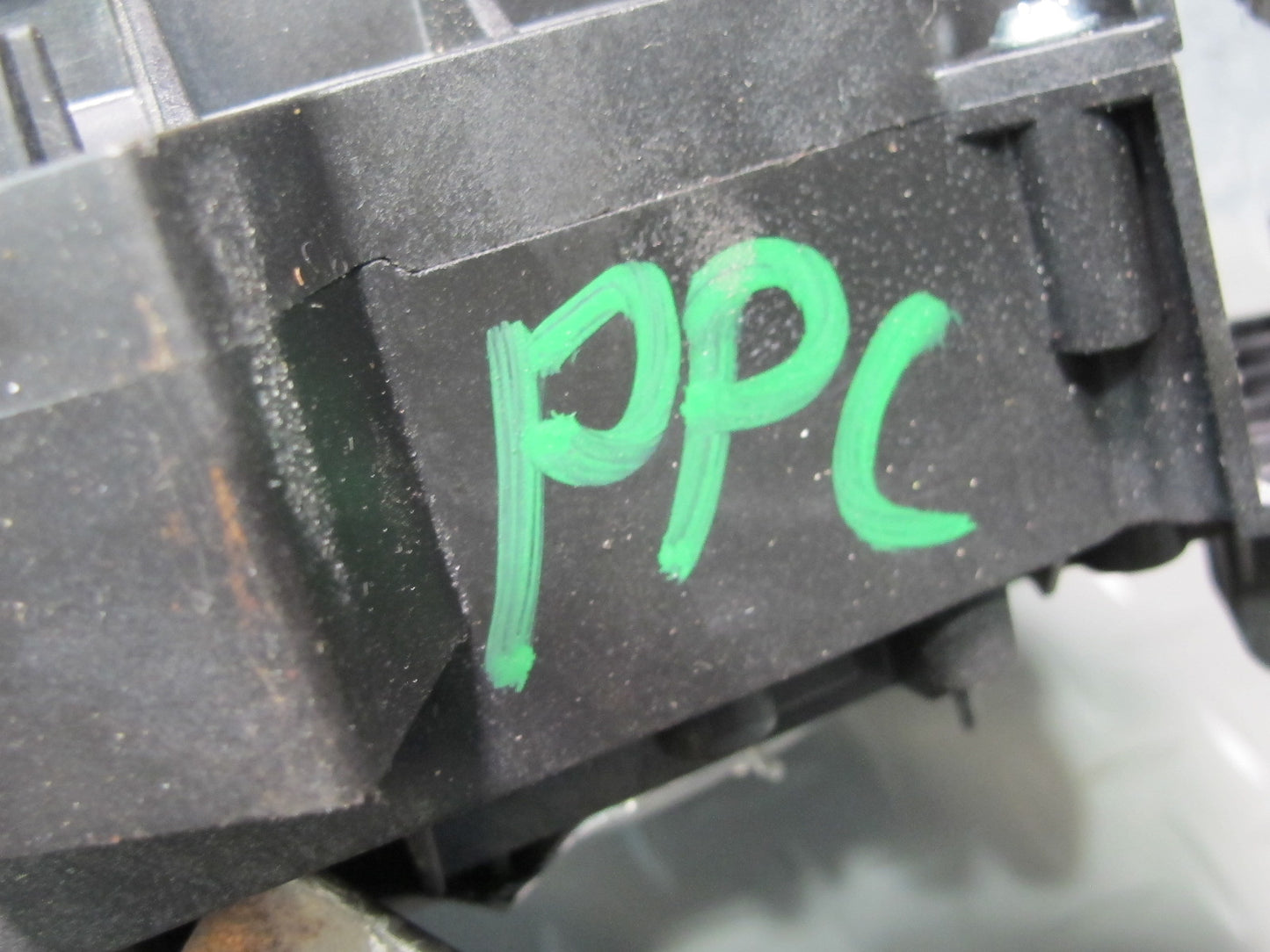 2011-2018 Porsche Cayenne 958 Automatic Transmission Floor Gear Shifter W/ Cable