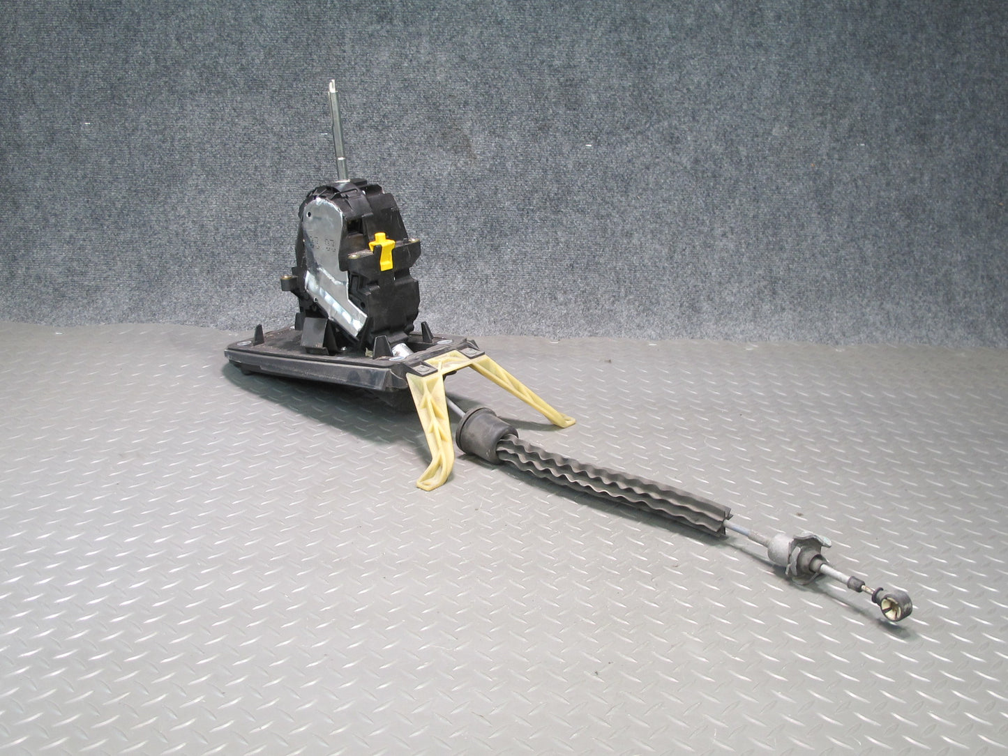 2011-2018 Porsche Cayenne 958 Automatic Transmission Floor Gear Shifter W/ Cable