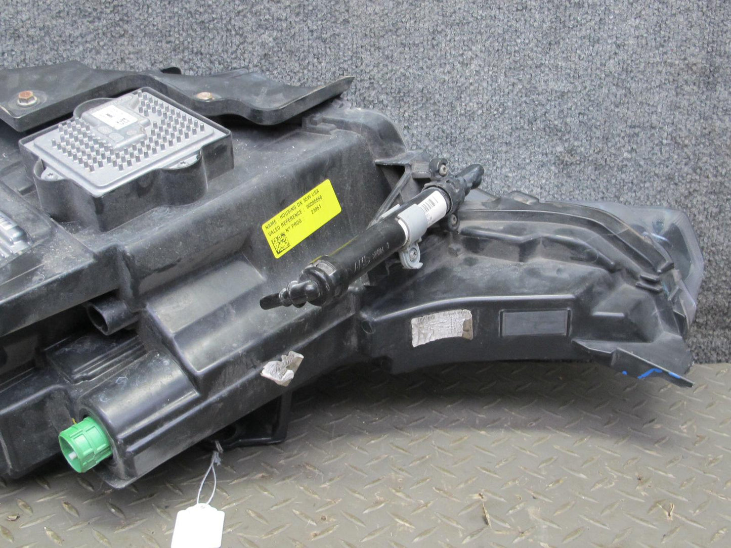 2017-2020 Maserati Levante M161 Front Right Side AFS Xenon HID Headlight Lamp