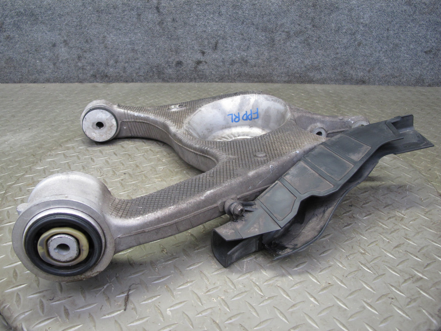 17-23 Porsche Panamera 971 AWD Rear Left Upper & Lower Control Arm Set of 4