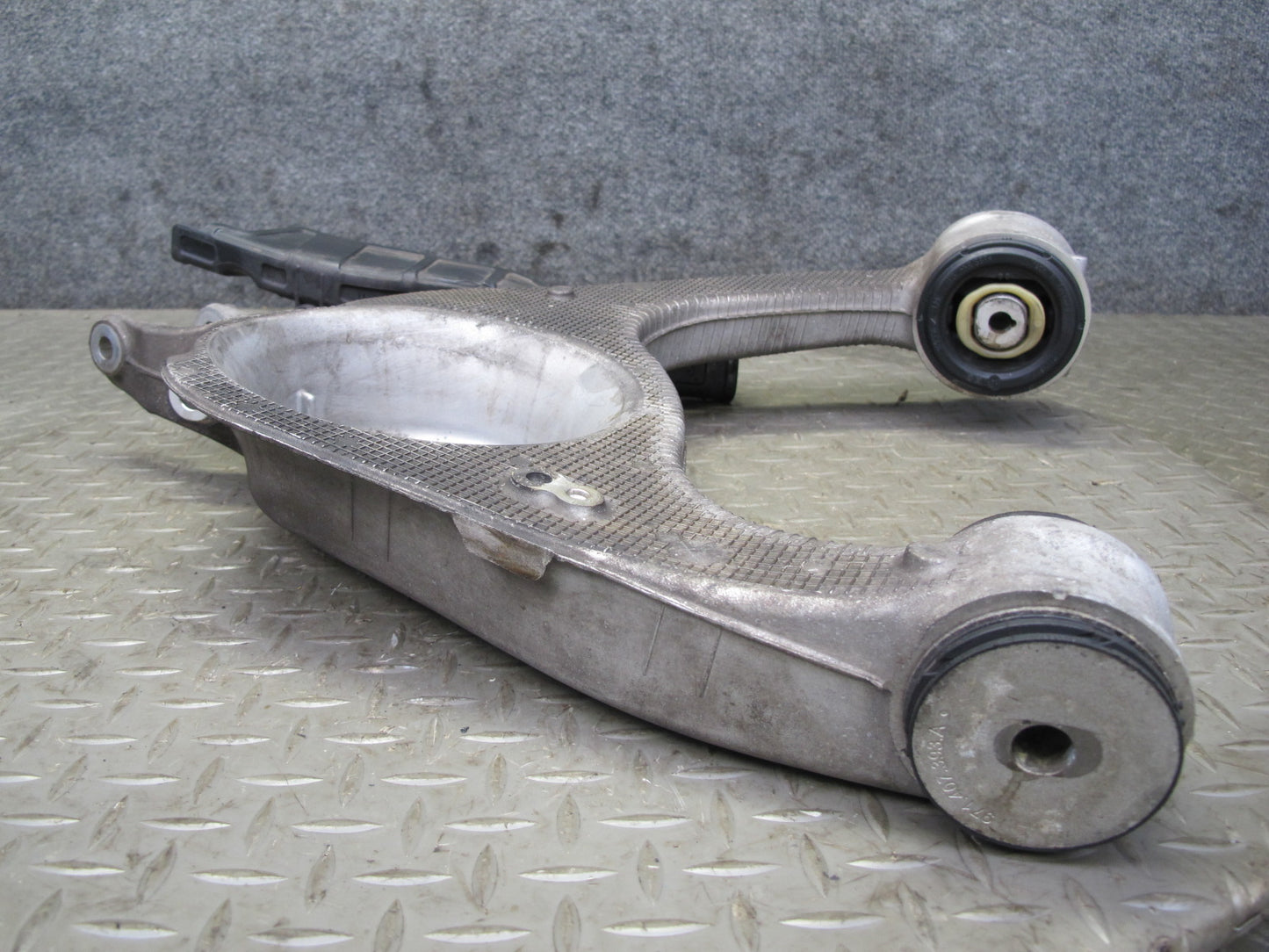 17-23 Porsche Panamera 971 AWD Rear Left Upper & Lower Control Arm Set of 4