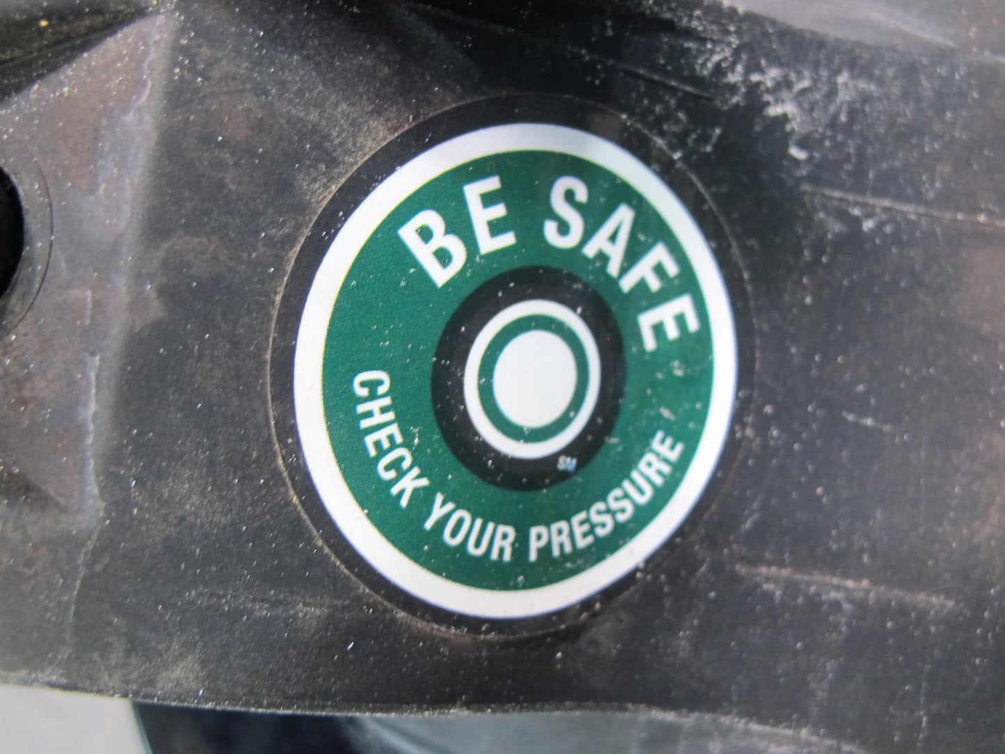 2011-2018 Porsche Cayenne 958 Fuel Gas Tank Filler Door Lid Cover Black