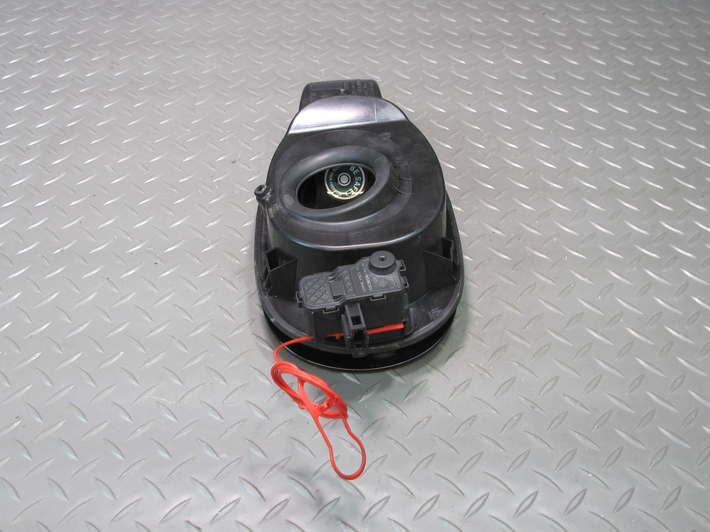 2011-2018 Porsche Cayenne 958 Fuel Gas Tank Filler Door Lid Cover Black