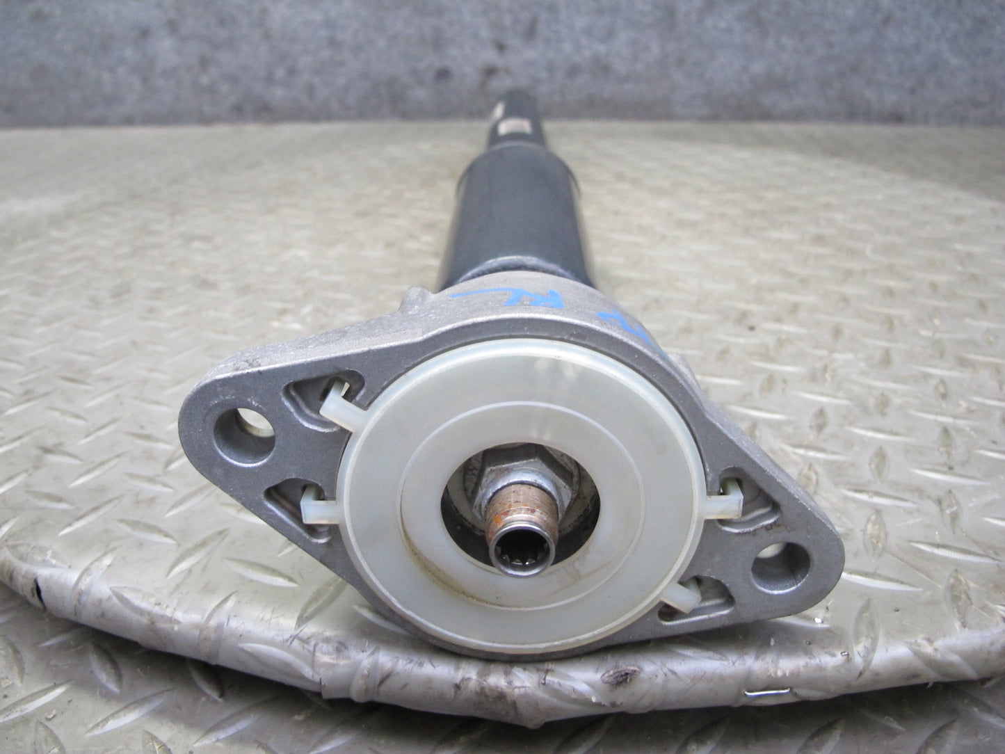 17-23 Porsche Panamera 971 AWD Rear Left & Right Strut Shock Absorber 971513035B