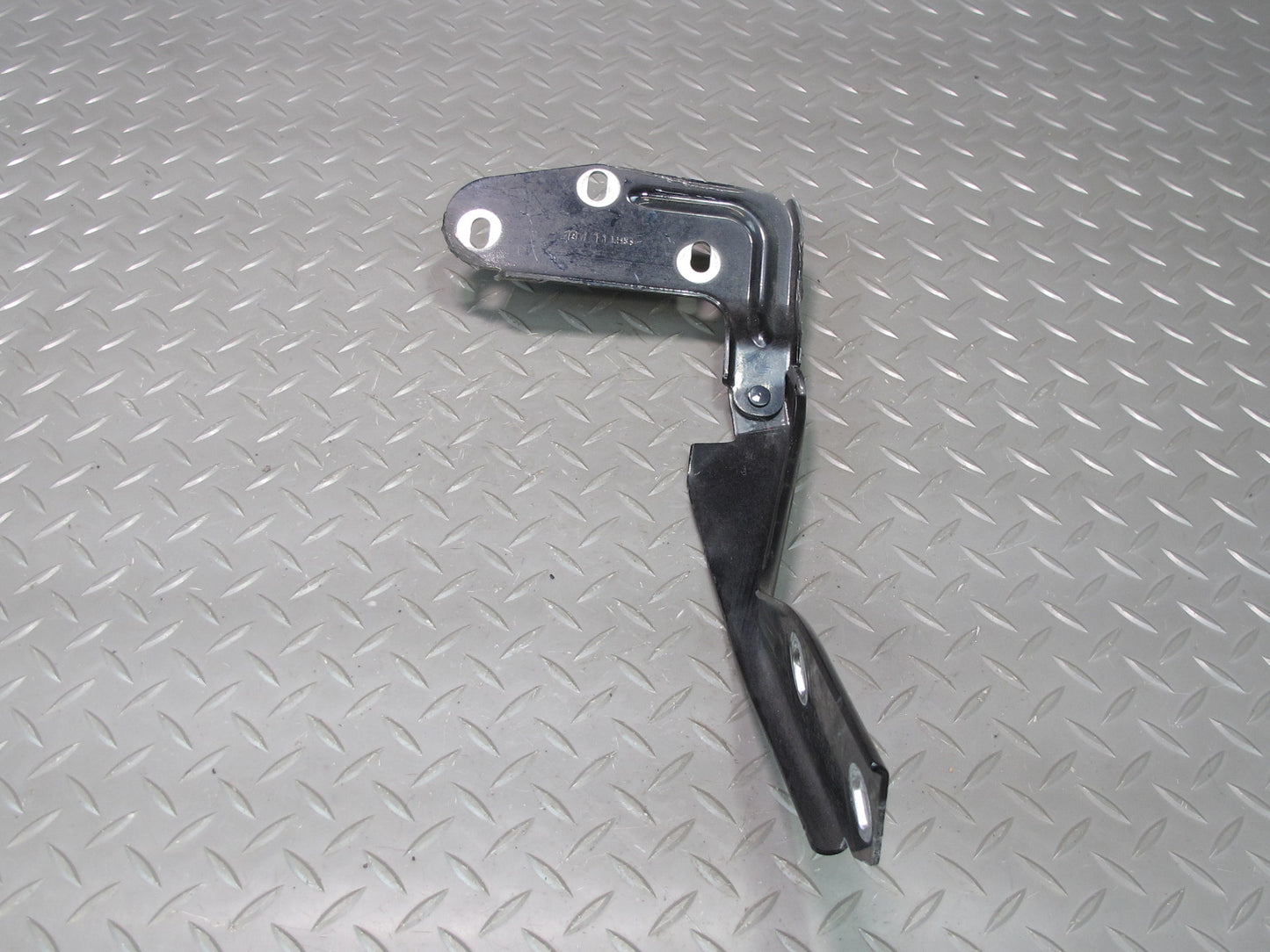 2011-2014 Porsche Cayenne 958 Front Left & Right Hood Hinge Set of 2