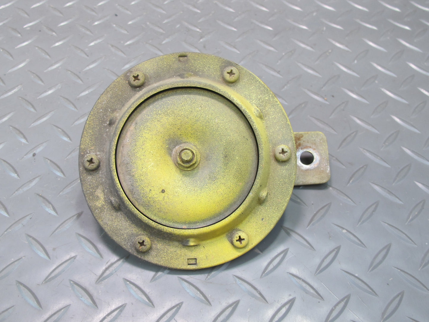 75-78 Datsun S30 280Z Horn Siren Unit OEM