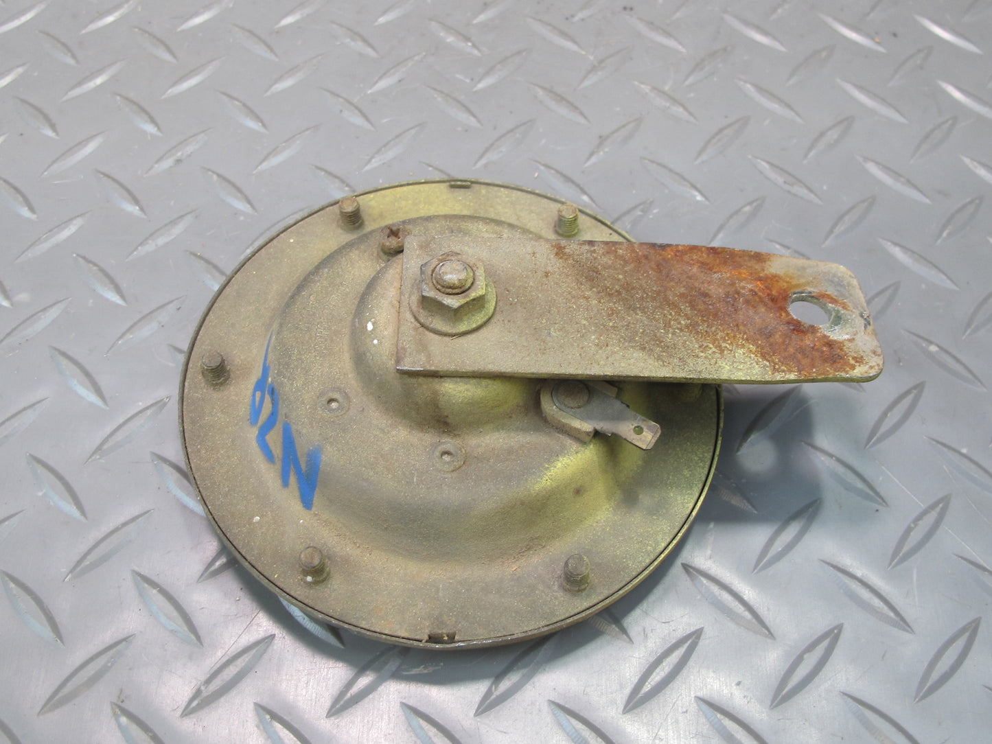 75-78 Datsun S30 280Z Horn Siren Unit OEM