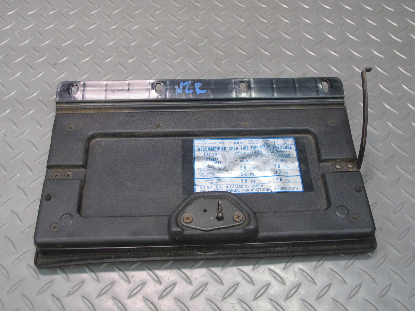 75-78 Datsun S30 280Z Glove Box Door Lid Cover OEM