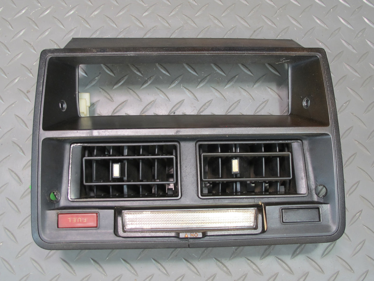 75-78 Datsun S30 280Z Dash Center A/C Vent Climate Trim Cover Panel OEM