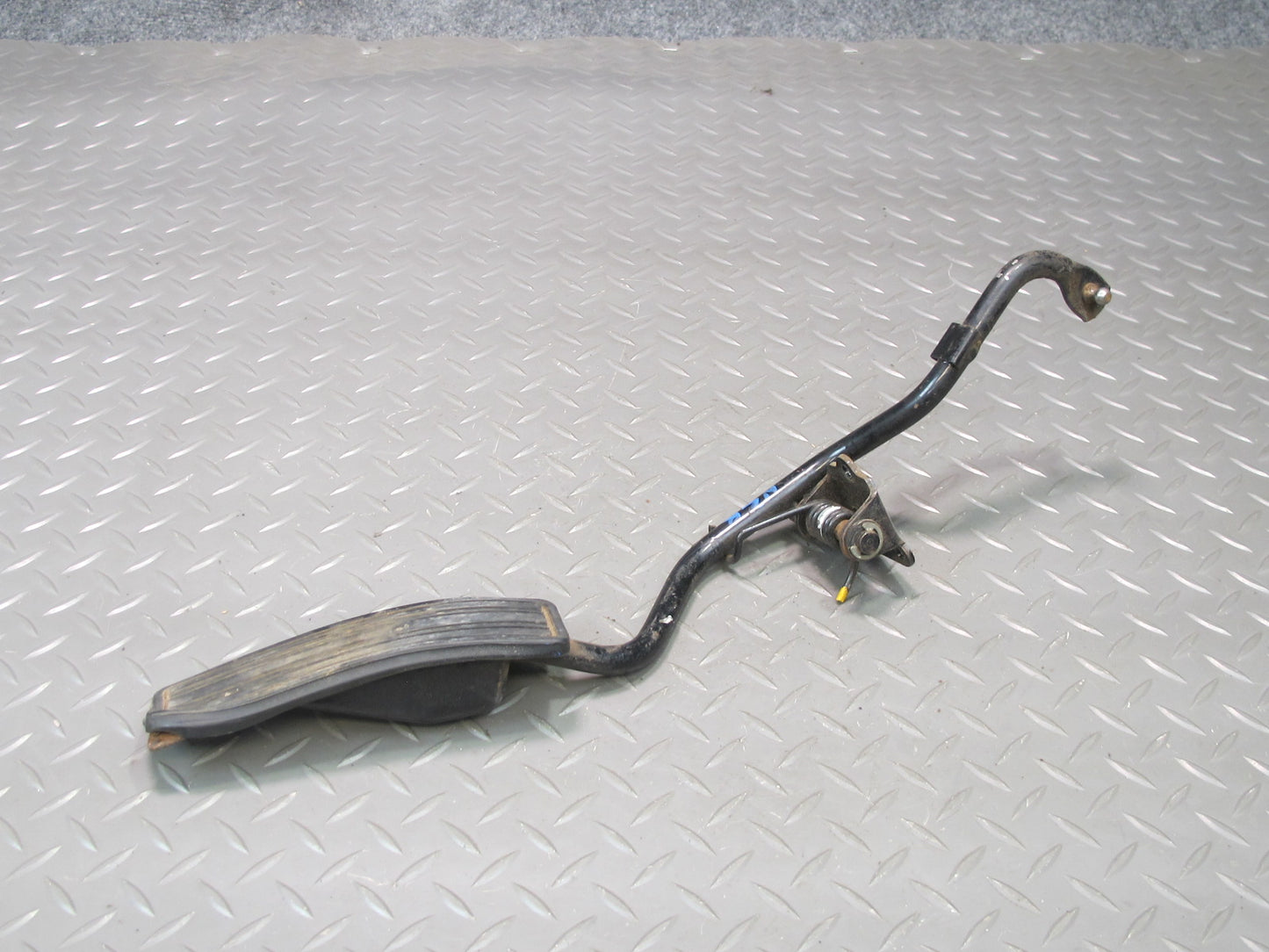 75-78 Datsun S30 280Z Gas Acceleration Pedal OEM