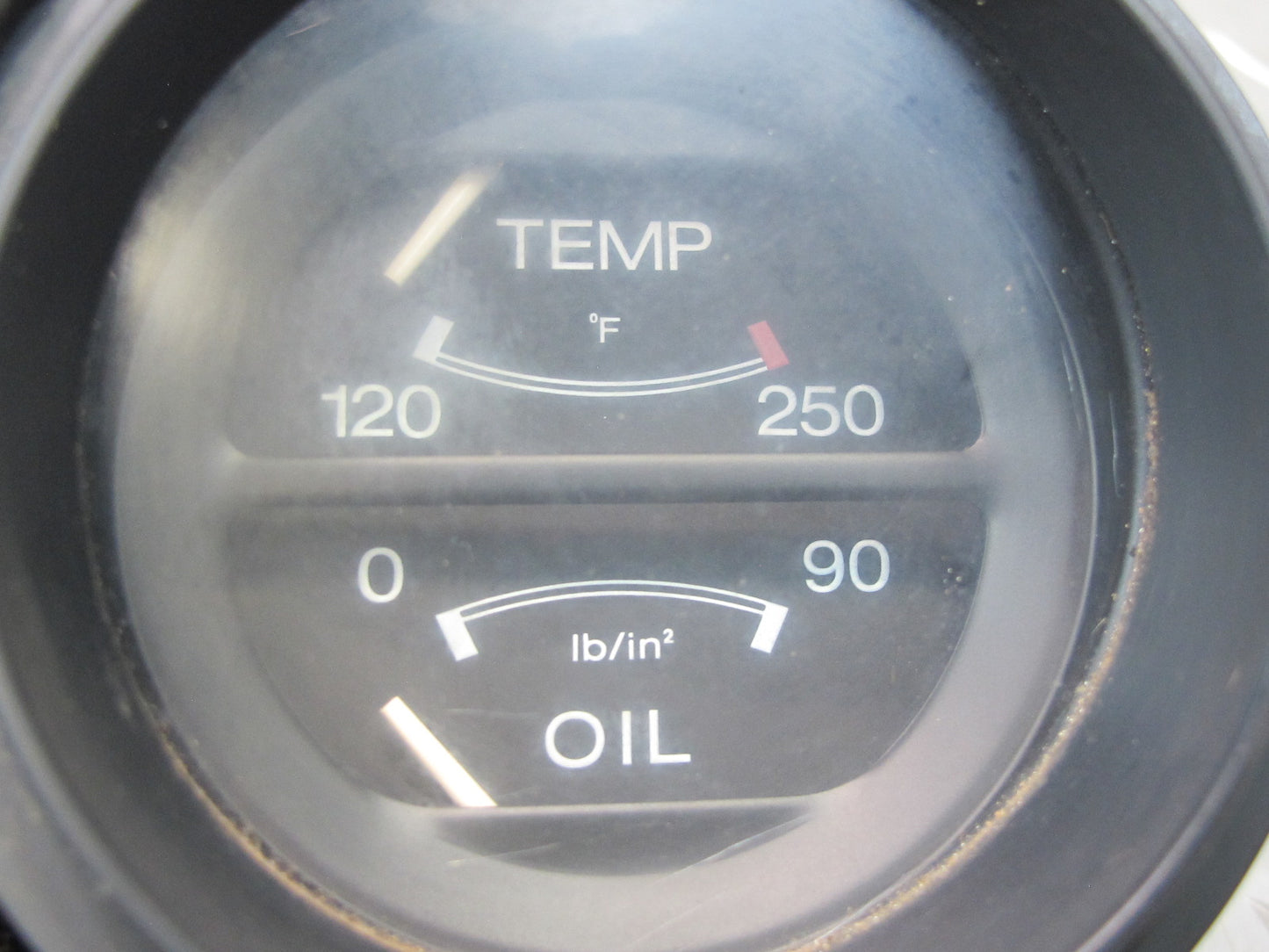 77-78 Datsun S30 280Z Oil Temperature Pressure Gauge OEM