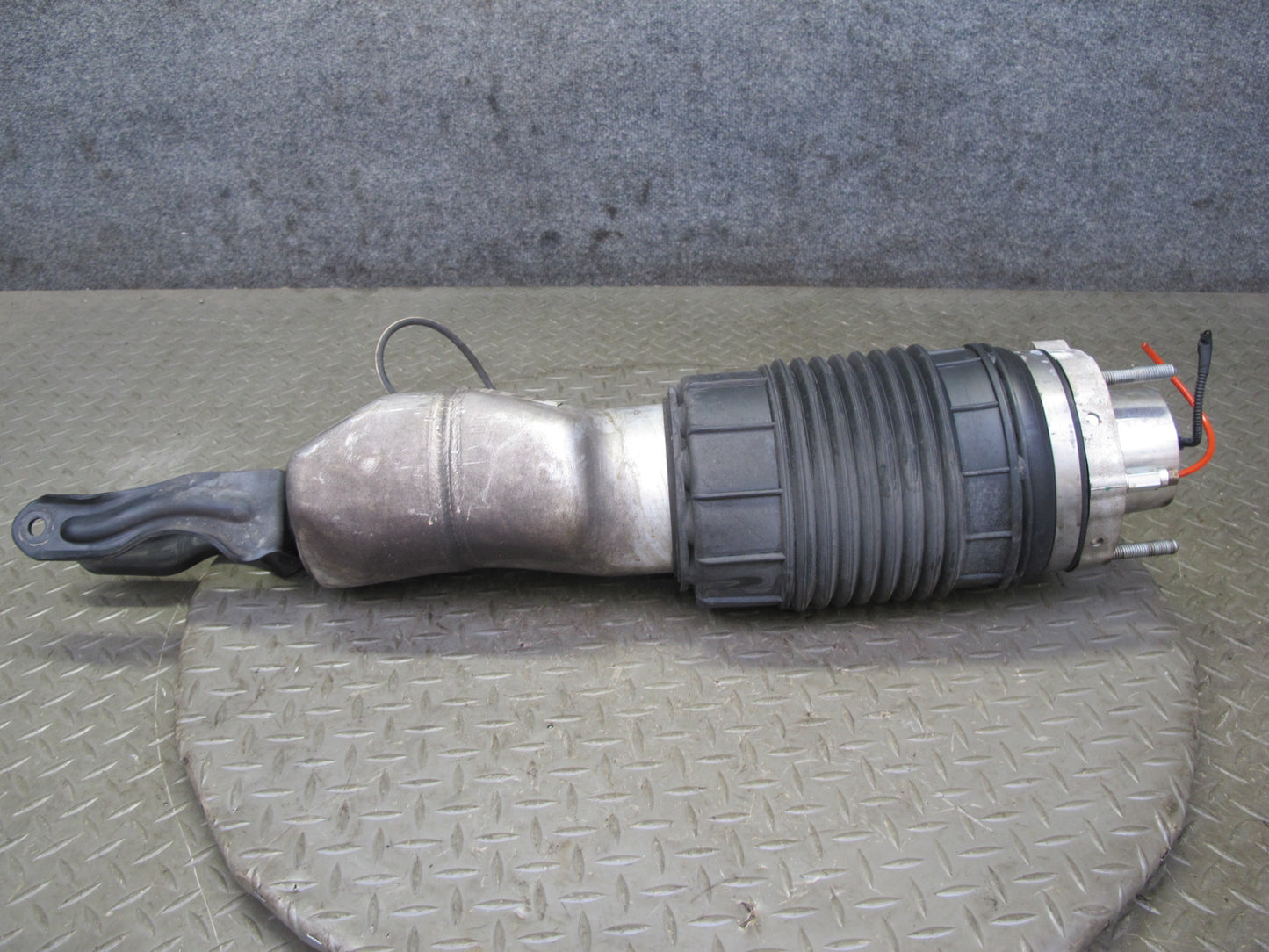 2017 Porsche Panamera 971 AWD Front Left Air Strut Shock Absorber 971616037D