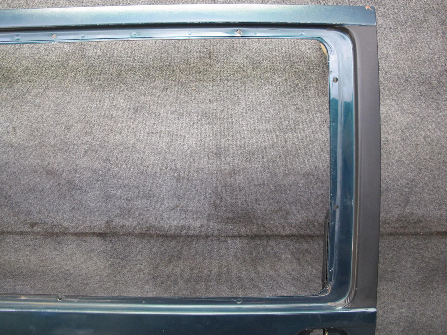 99-03 VW Eurovan T4 Right Sliding Door Shell Panel Green Pearl OEM