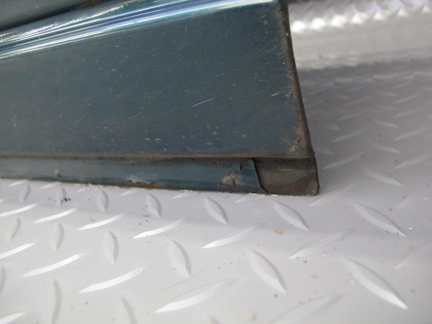 99-03 VW Eurovan T4 Right Sliding Door Shell Panel Green Pearl OEM