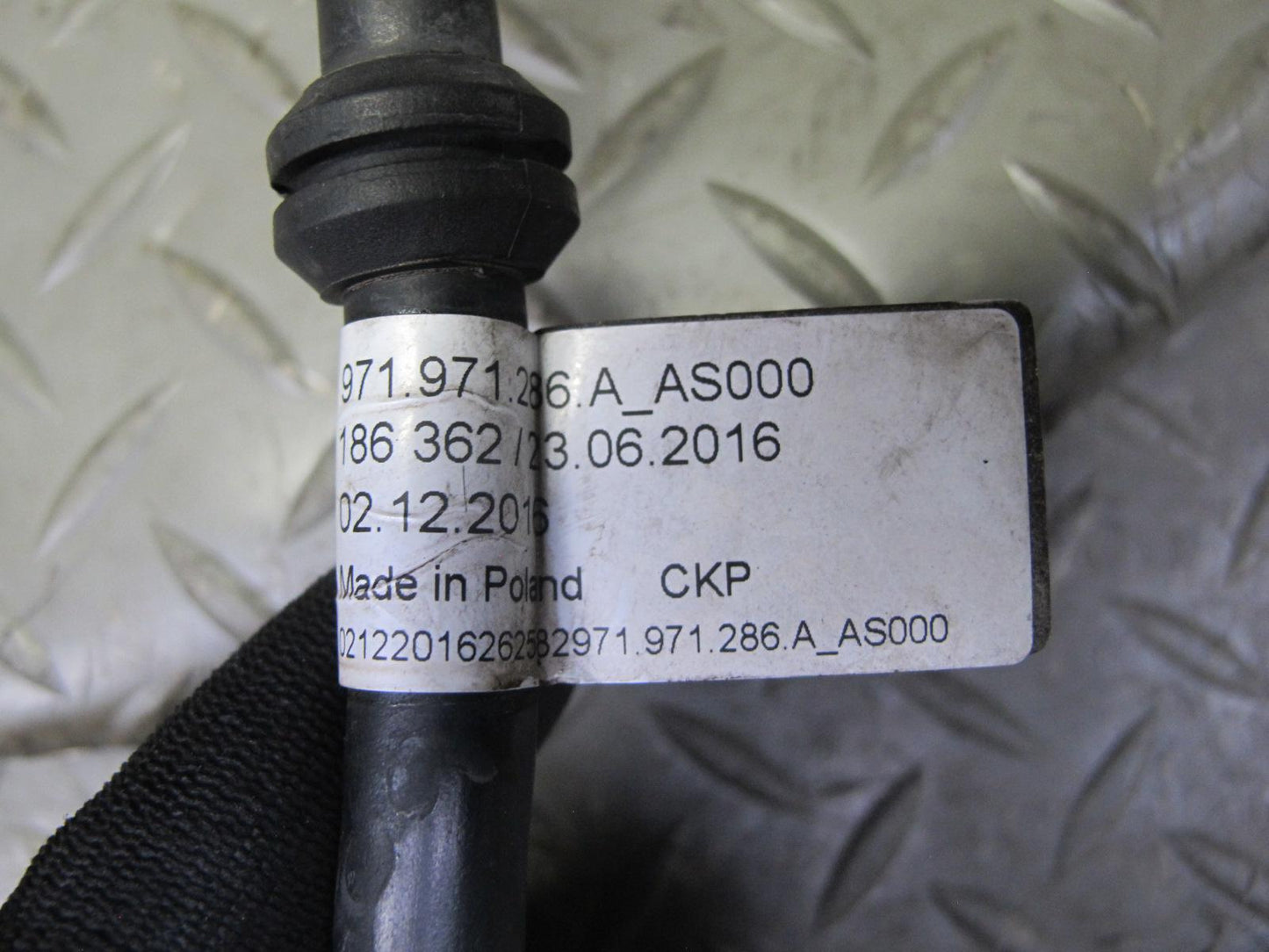 17-23 Porsche Panamera 971 AWD Rear Right Spindle Knuckle Wheel Hub Bearing