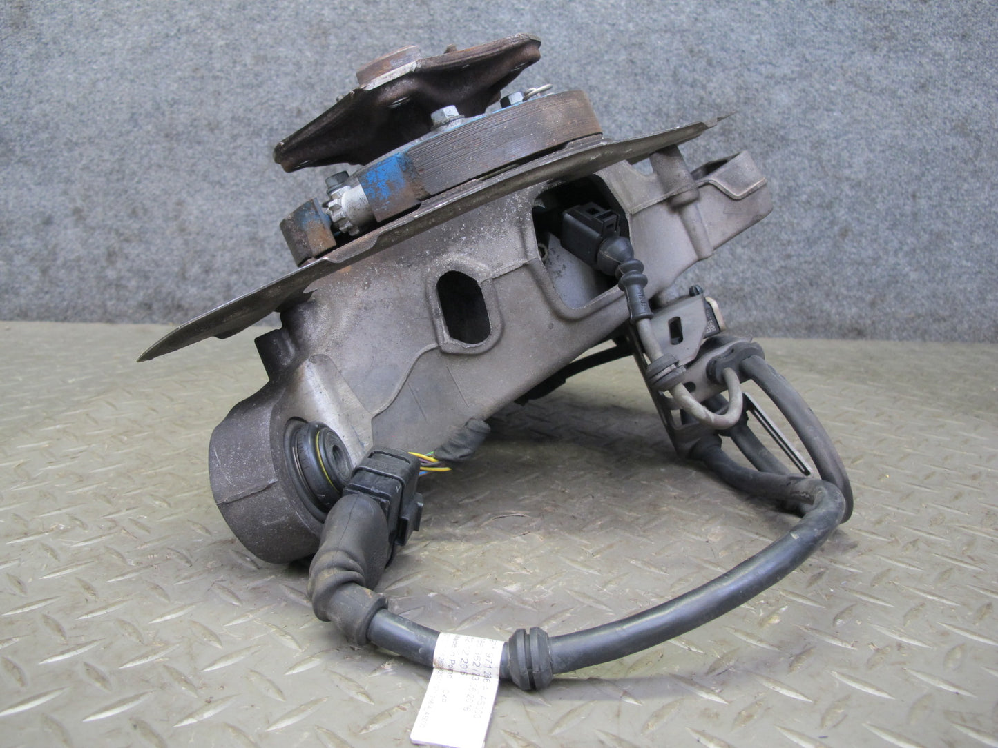 17-23 Porsche Panamera 971 AWD Rear Right Spindle Knuckle Wheel Hub Bearing