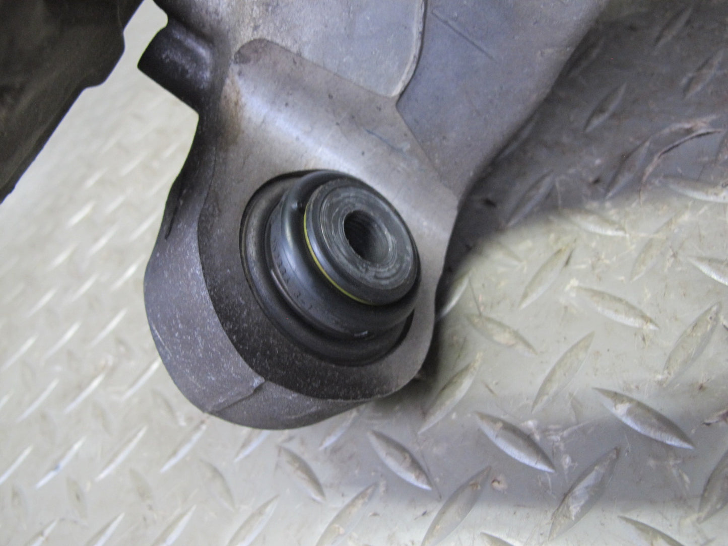 17-23 Porsche Panamera 971 AWD Rear Right Spindle Knuckle Wheel Hub Bearing