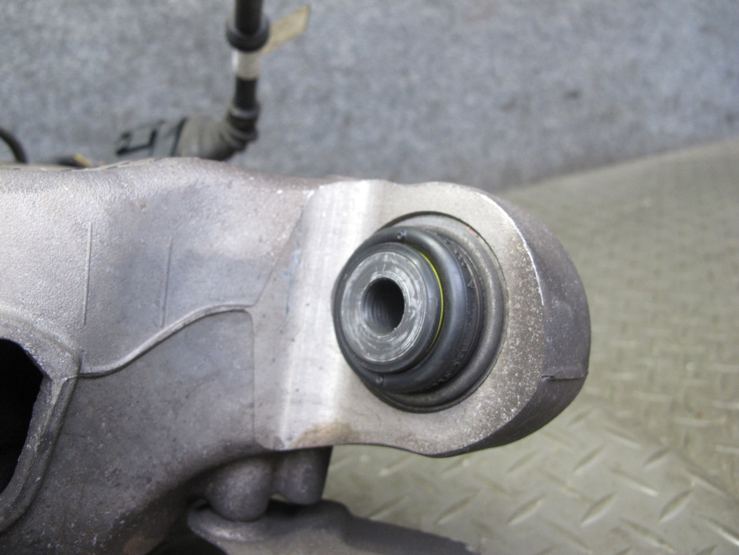 17-23 Porsche Panamera 971 AWD Rear Right Spindle Knuckle Wheel Hub Bearing