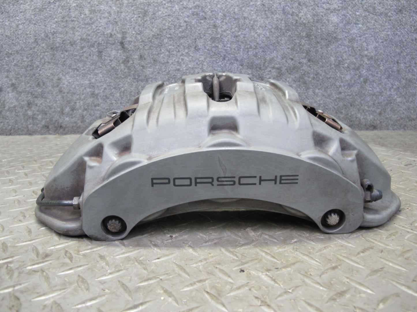 17-23 Porsche Panamera 4S 971 AWD 18" Front Left Brembo Brake Caliper 7PP615123