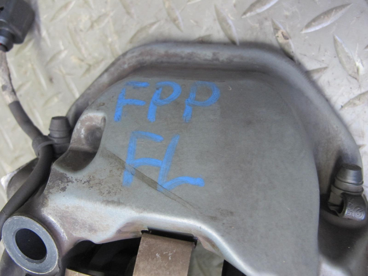 17-23 Porsche Panamera 4S 971 AWD 18" Front Left Brembo Brake Caliper 7PP615123