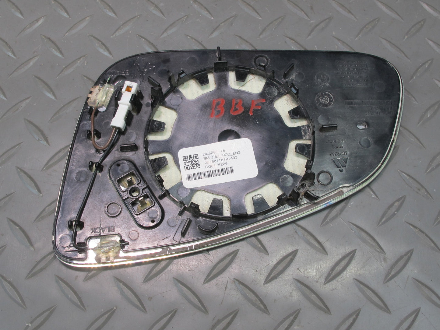 2015-2020 BMW F82 M4 Right Door Exterior Side View Mirror Glass Heated