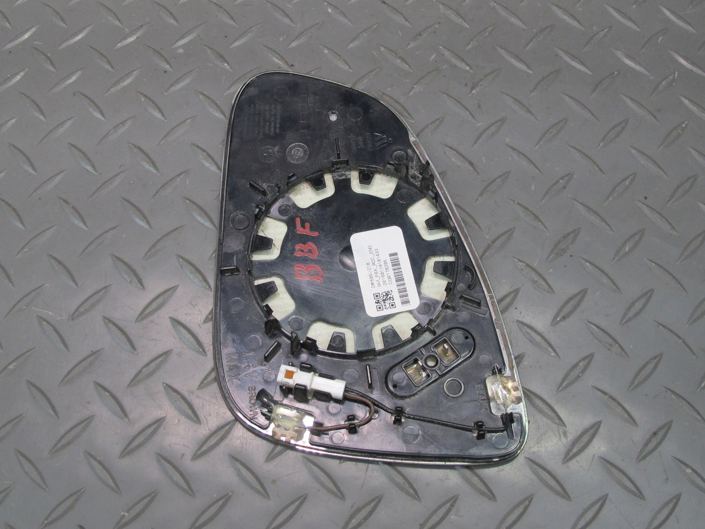 2015-2020 BMW F82 M4 Right Door Exterior Side View Mirror Glass Heated