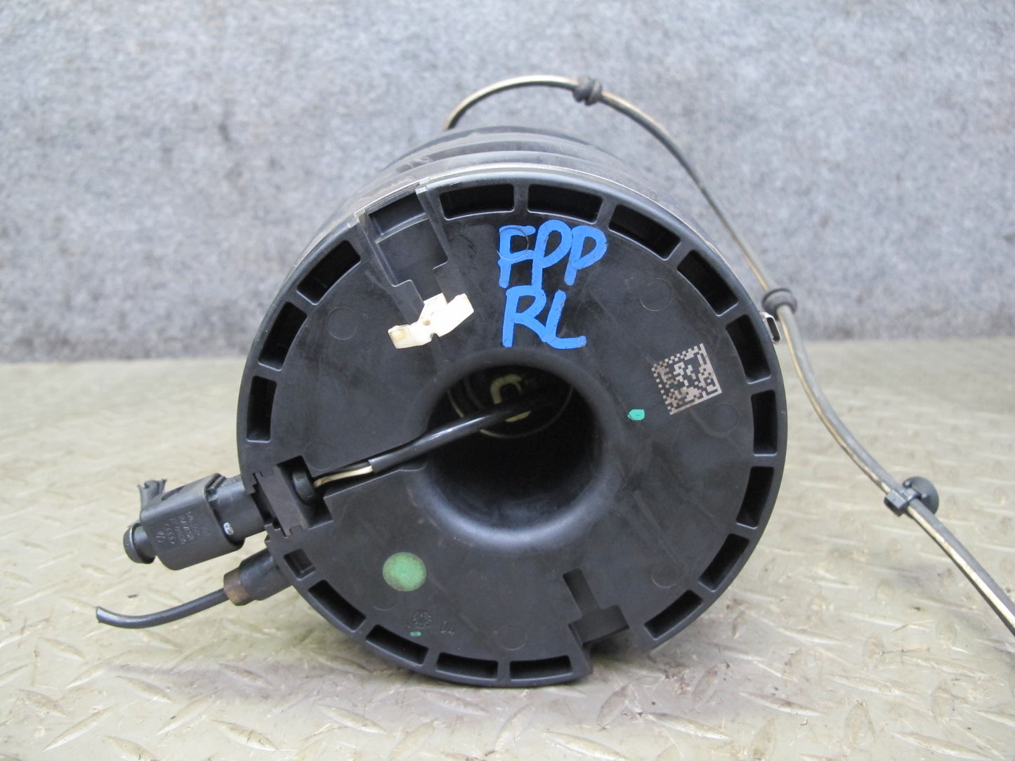 17-21 Porsche Panamera 971 Rear Left Air Shock Strut BAG Spring 971616025C