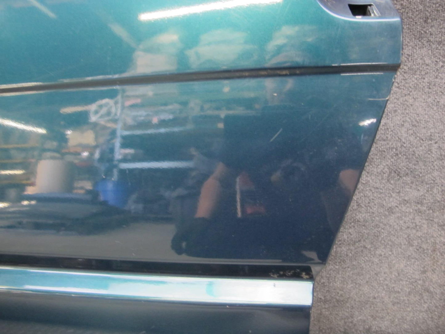 99-03 VW Eurovan T4 Front Left Door Shell Panel Green Pearl OEM