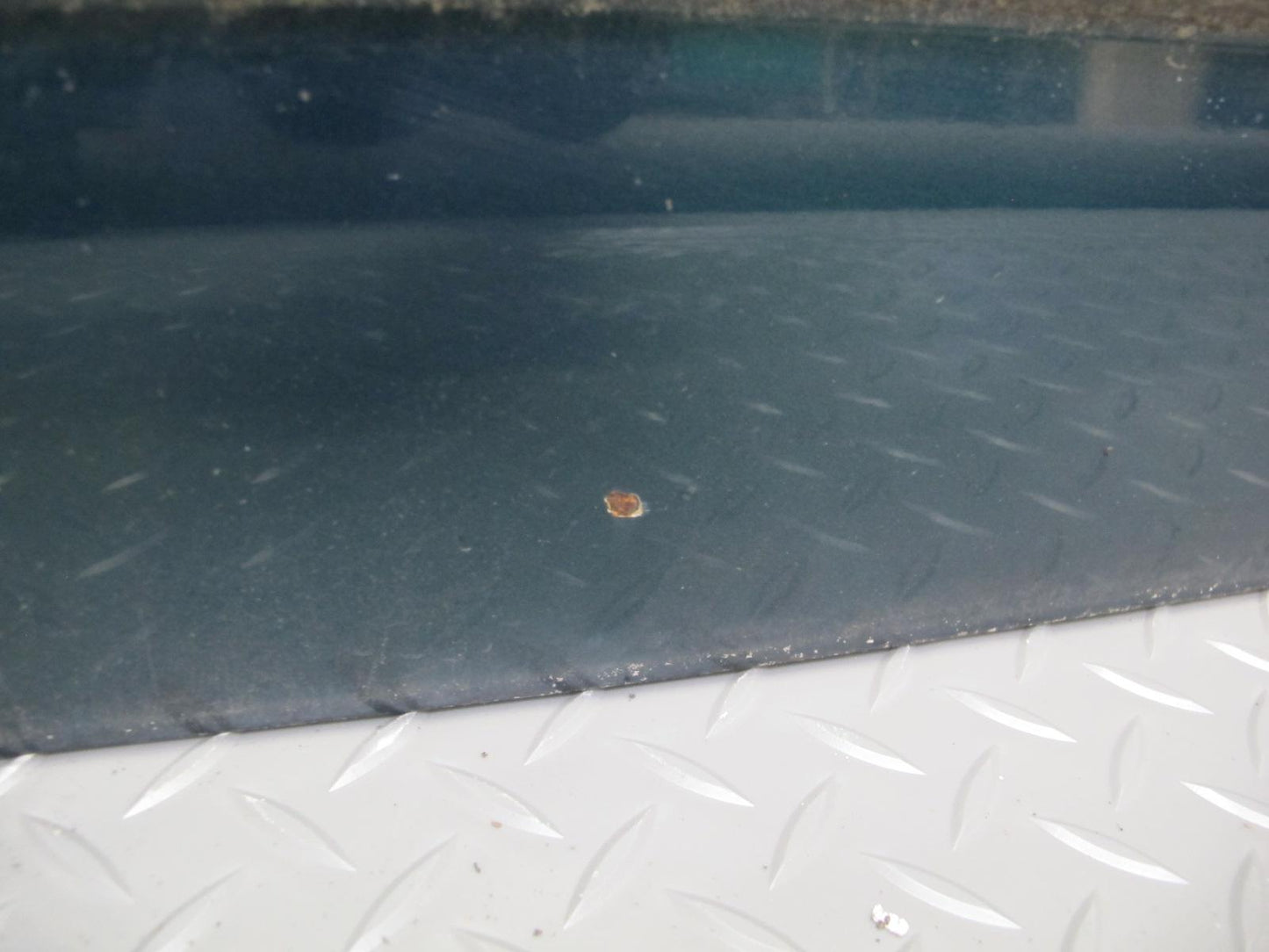 99-03 VW Eurovan T4 Front Left Door Shell Panel Green Pearl OEM