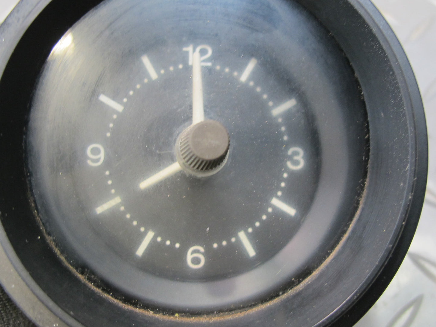 77-78 Datsun S30 280Z Dash Clock Unit OEM