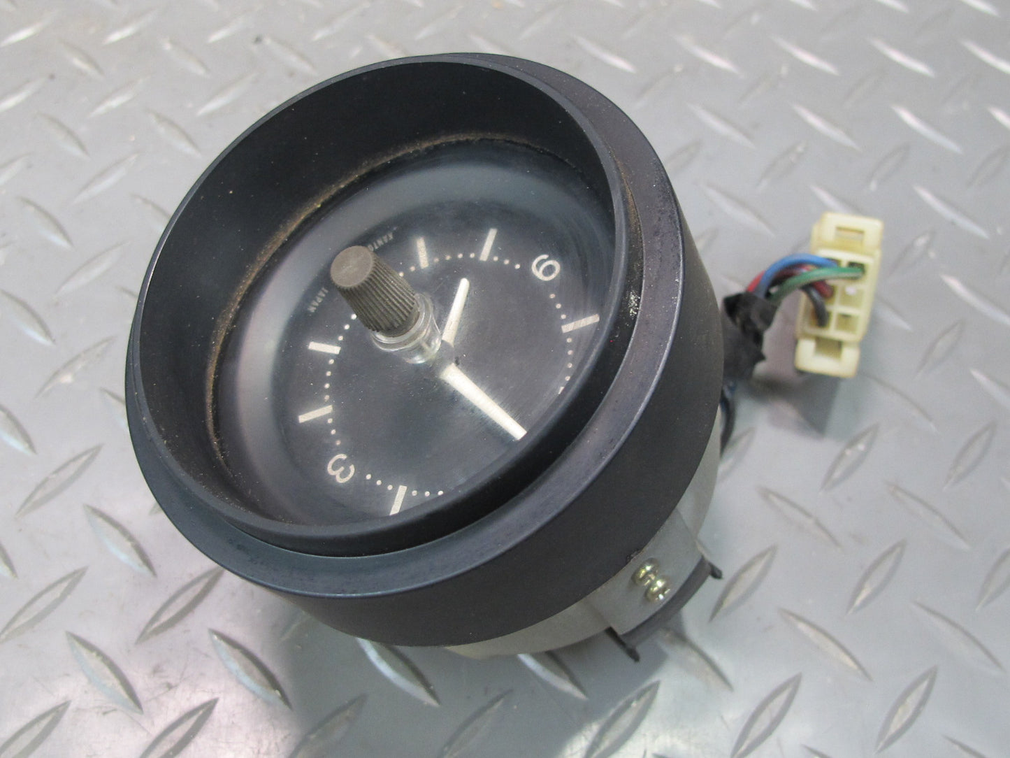 77-78 Datsun S30 280Z Dash Clock Unit OEM