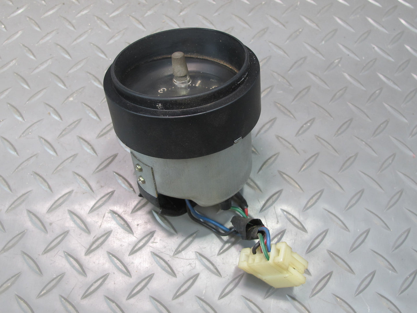 77-78 Datsun S30 280Z Dash Clock Unit OEM