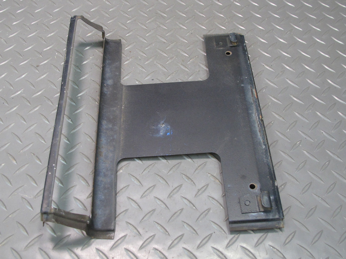 75-78 Datsun S30 280Z Rear License Plate Holder Bracket OEM