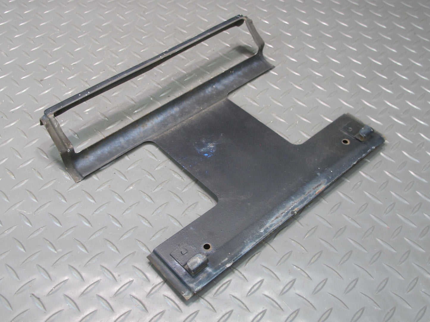 75-78 Datsun S30 280Z Rear License Plate Holder Bracket OEM