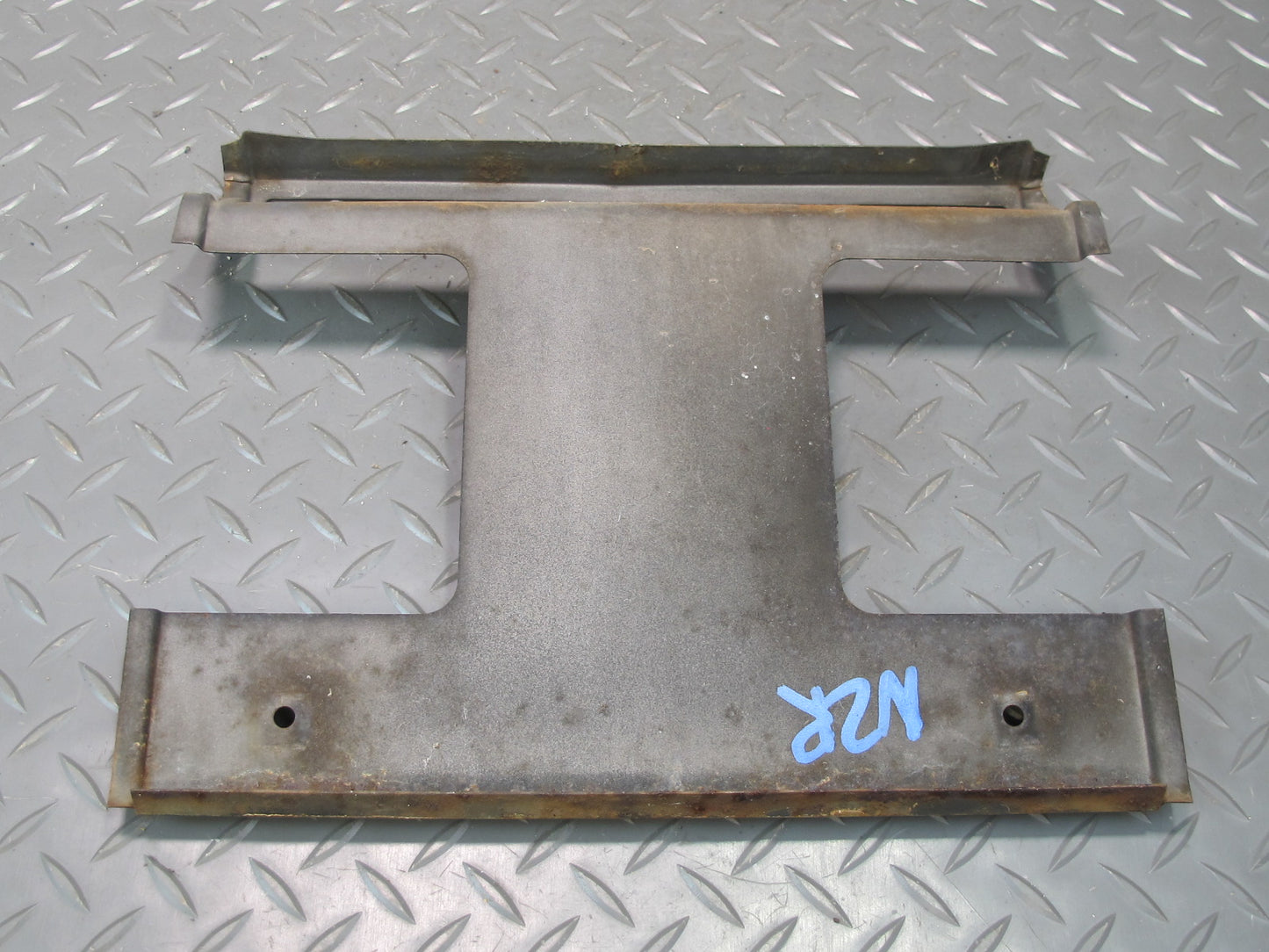 75-78 Datsun S30 280Z Rear License Plate Holder Bracket OEM