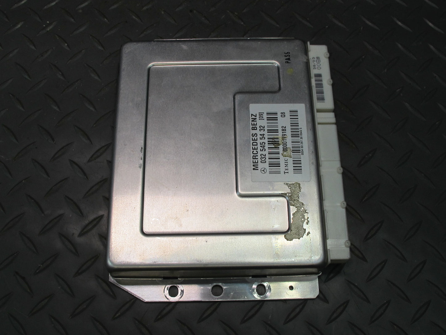 03-06 Mercedes R230 ABC Air Suspension Control Module 0325455432 OEM