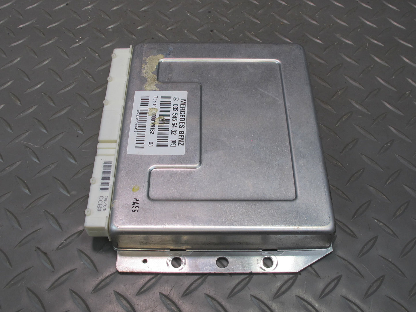 03-06 Mercedes R230 ABC Air Suspension Control Module 0325455432 OEM