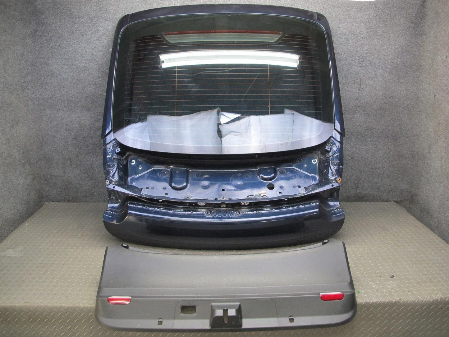 17-23 Porsche Panamera 971 Rear Trunk Lid Tailgate Liftgate Panel w Glass & Trim